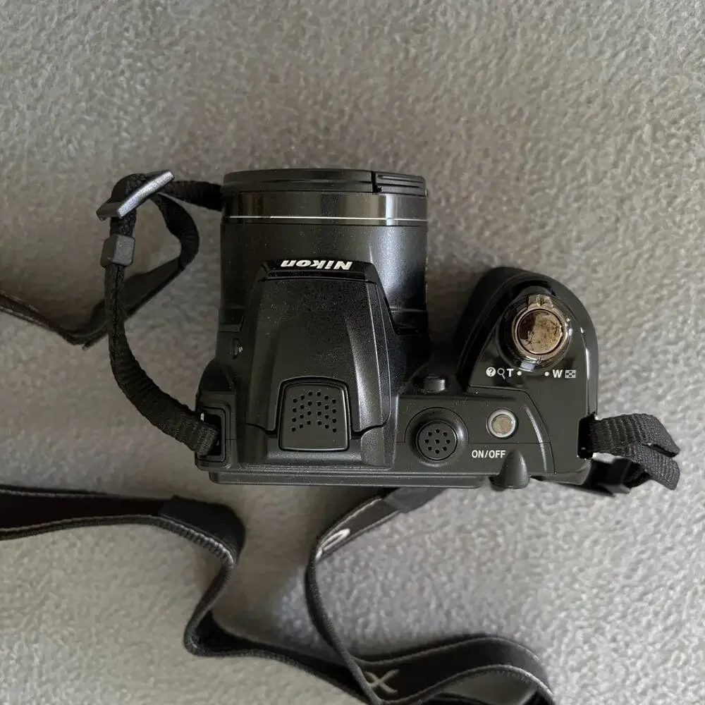 NEW IN BOX Nikon COOLPIX L310 14.0MP 21x Optical Zoom Digital Camera - TESTED